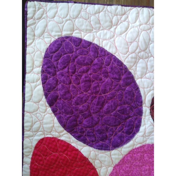 Handcrafted Quilted Easter Egg Table Decor 100% Cotton 36.5" x 27" Cottagecore - Picture 3 of 6